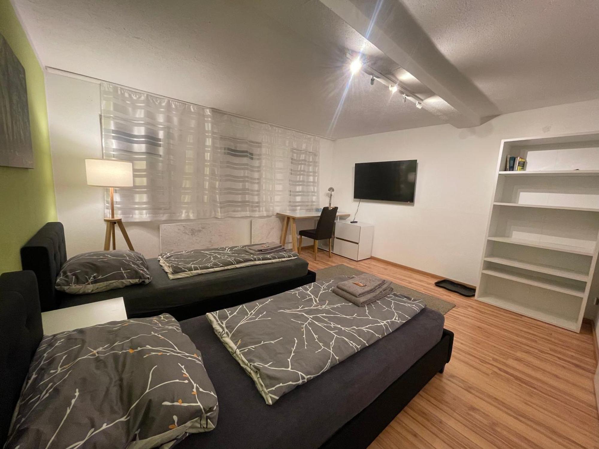 Exklusive Zimmer Mit Geteiltem Bad Und Kueche Om Stadtilm Esterno foto